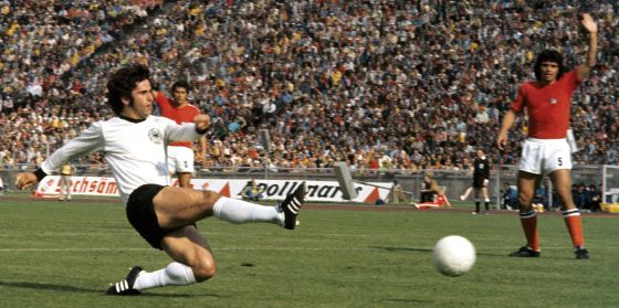 Cada balón que Müller tocaba terminaba en las redes. Imagen: www.sport.es