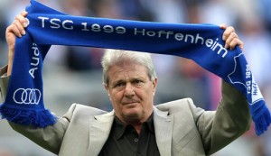 Dietmar Hopp, uno de los hombres más ricos de Alemania, co-fundador de SAP SE y presidente y mecenas del TSG Hoffenheim. Imagen procedente de: spox.com