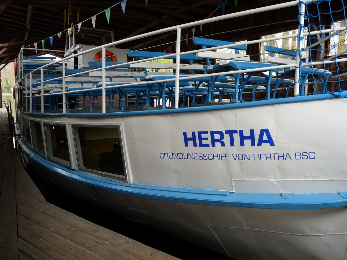 El barco de vapor que da su nombre al Hertha de Berlín