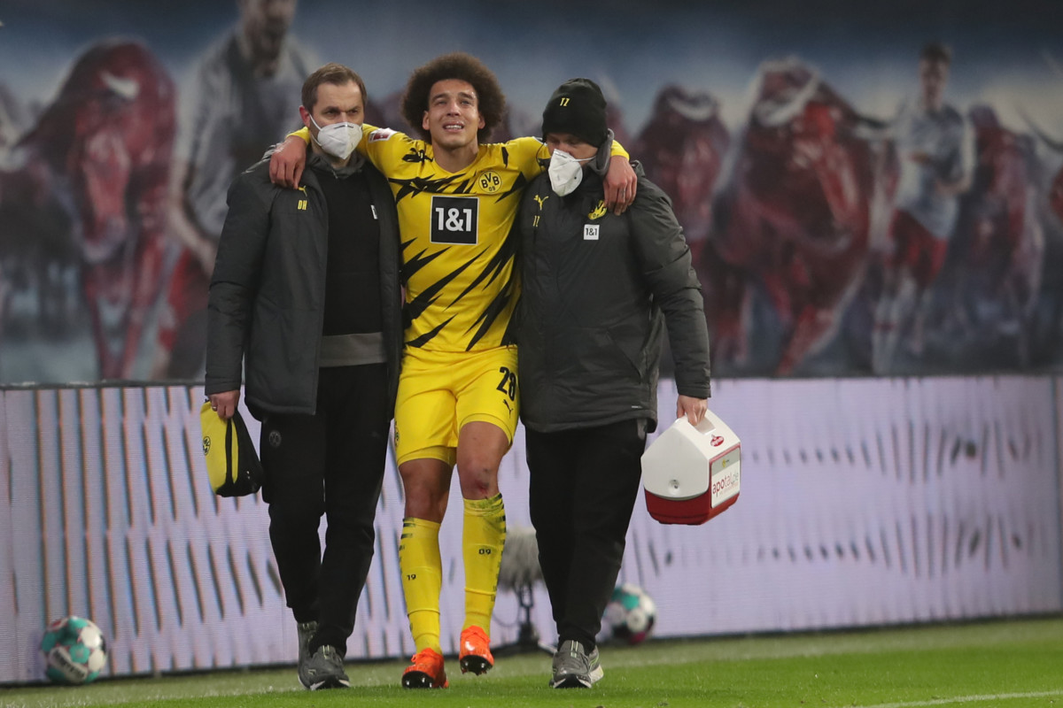 Axel Witsel sufre una grave lesión en Borussia Dortmund