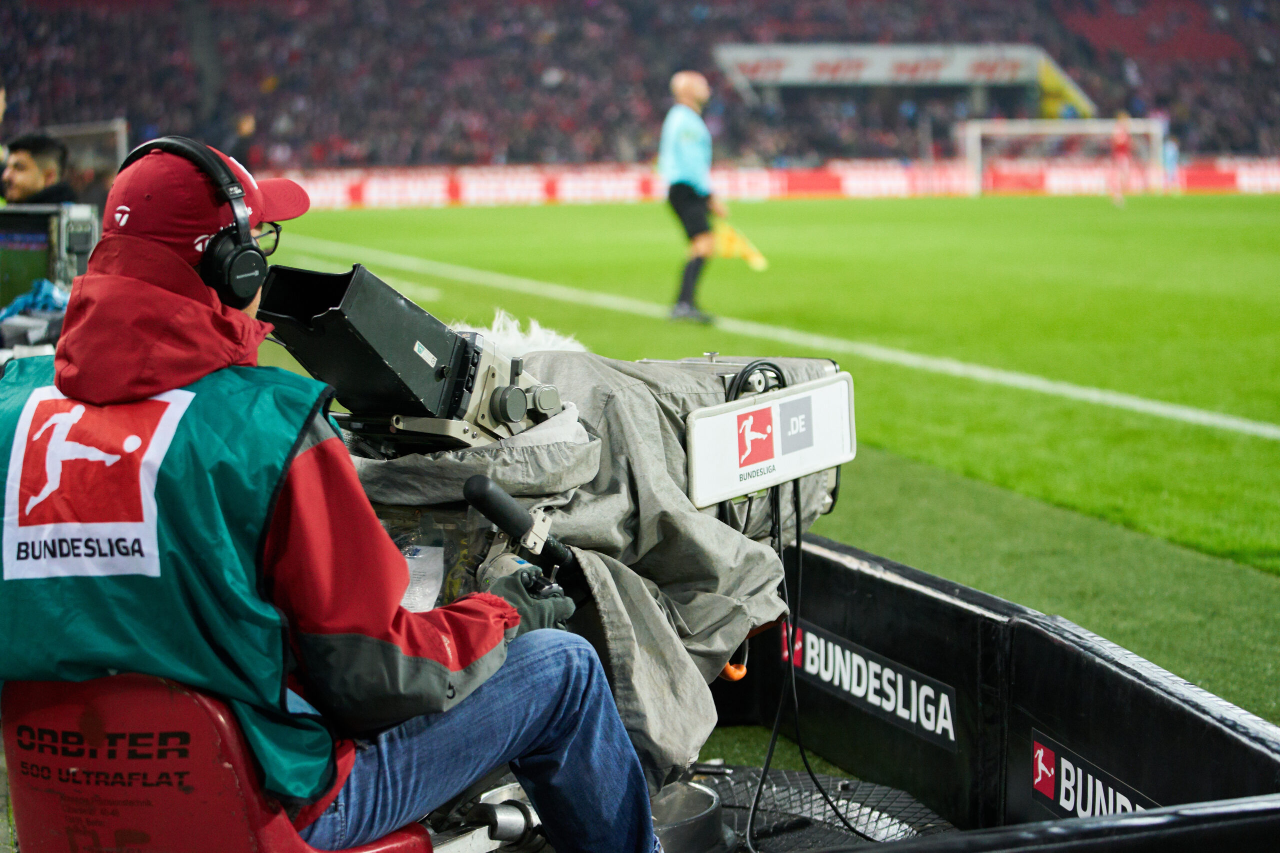 La Bundesliga sigue innovando sus transmisiones. Foto: Imago.