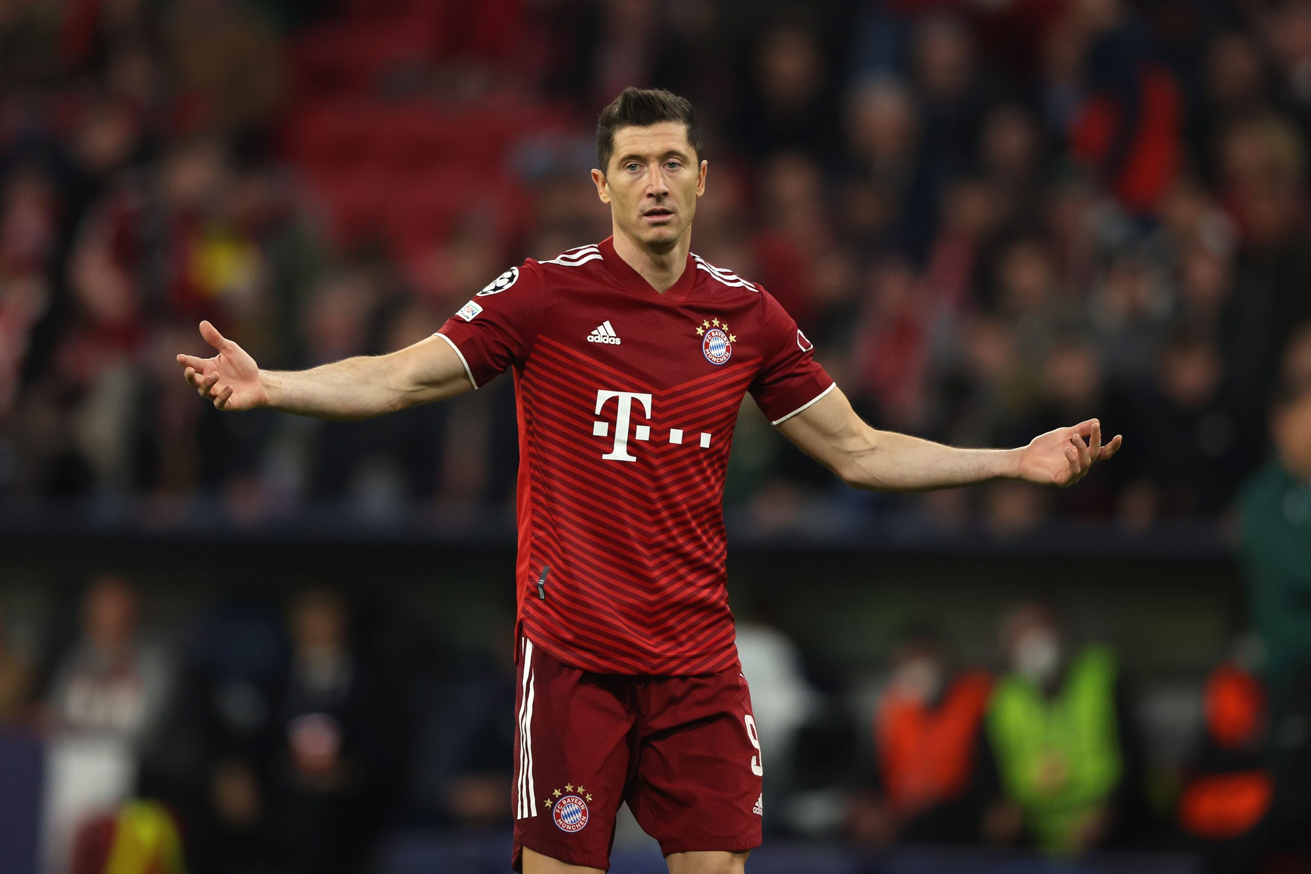 ¿Podrá Bayern renovar a Lewandowski con su oferta de contrato? Foto: Getty Images.