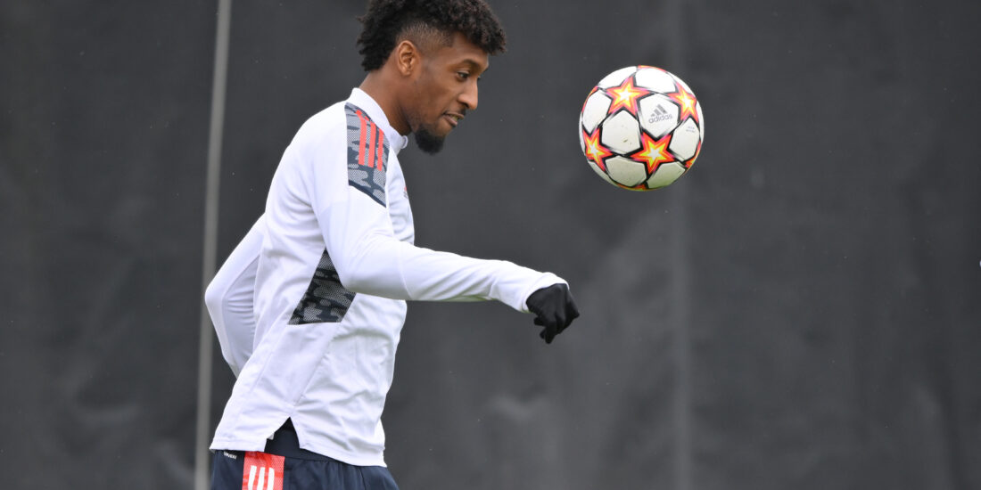 Kingsley Coman ya tiene fecha de vuelta en Bayern. Foto: Getty Images.