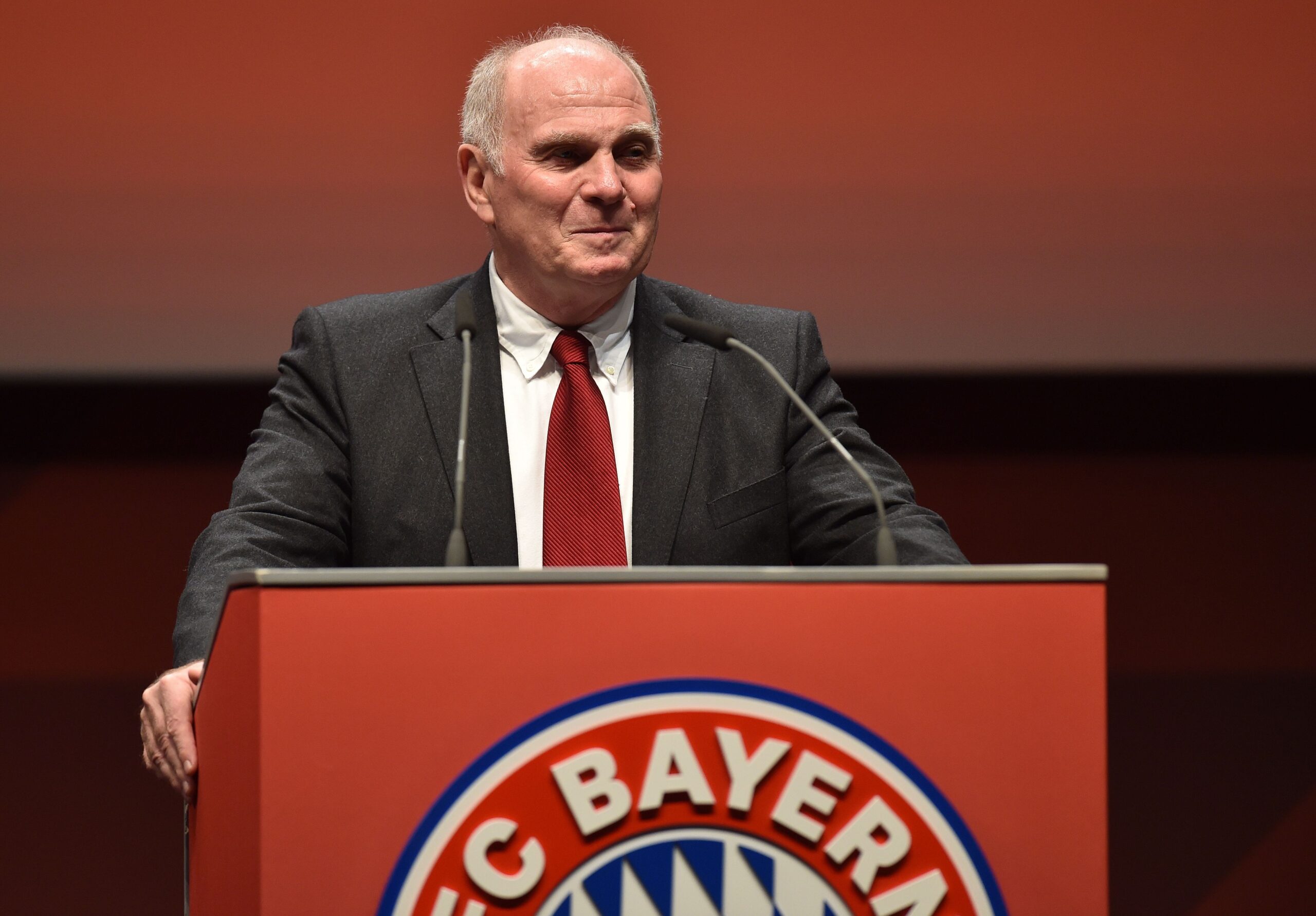 Uli Hoeness declara que Argentina y Brasil son los máximos candidatos a ganar el Mundial. Foto: Getty Images.
