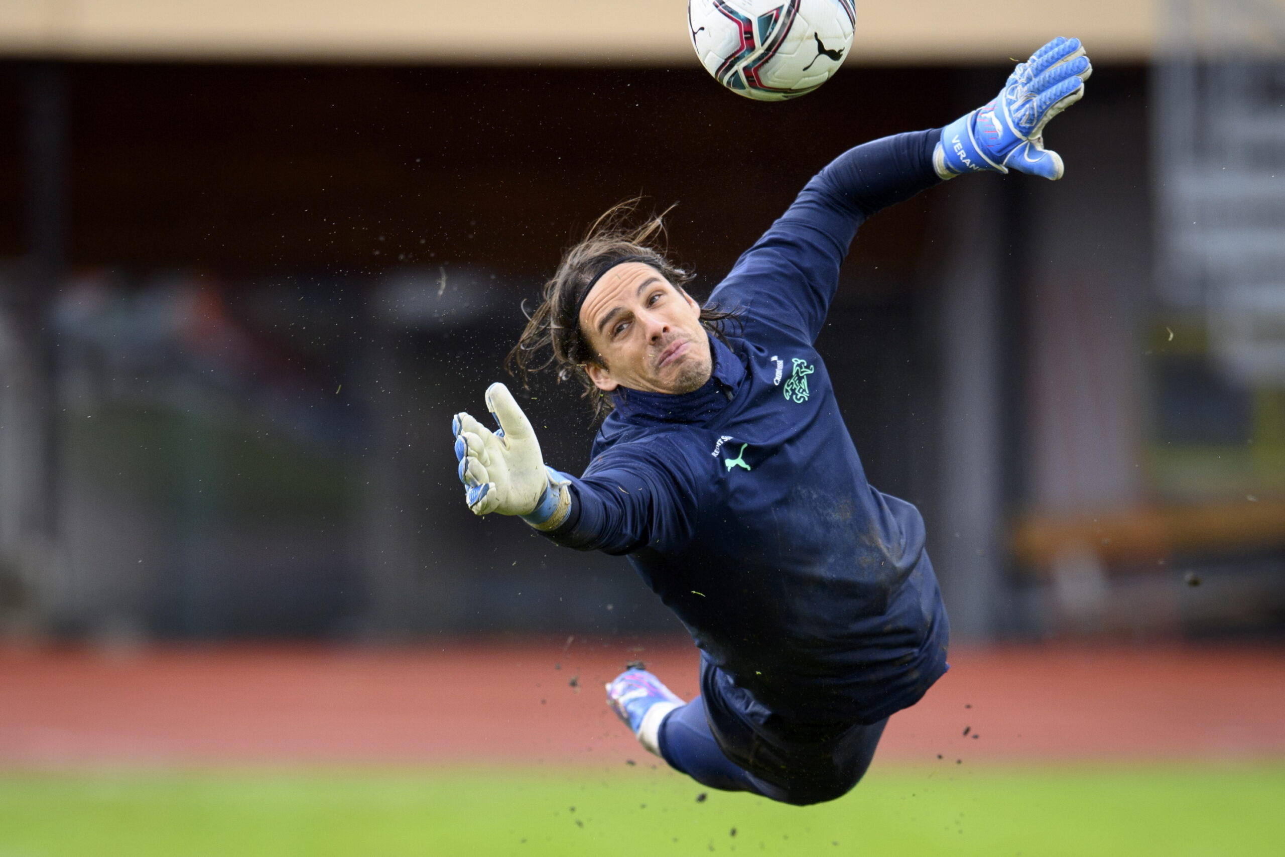 Manchester United y FC Bayern München tras los pasos de Yann Sommer. Foto: Getty Images.