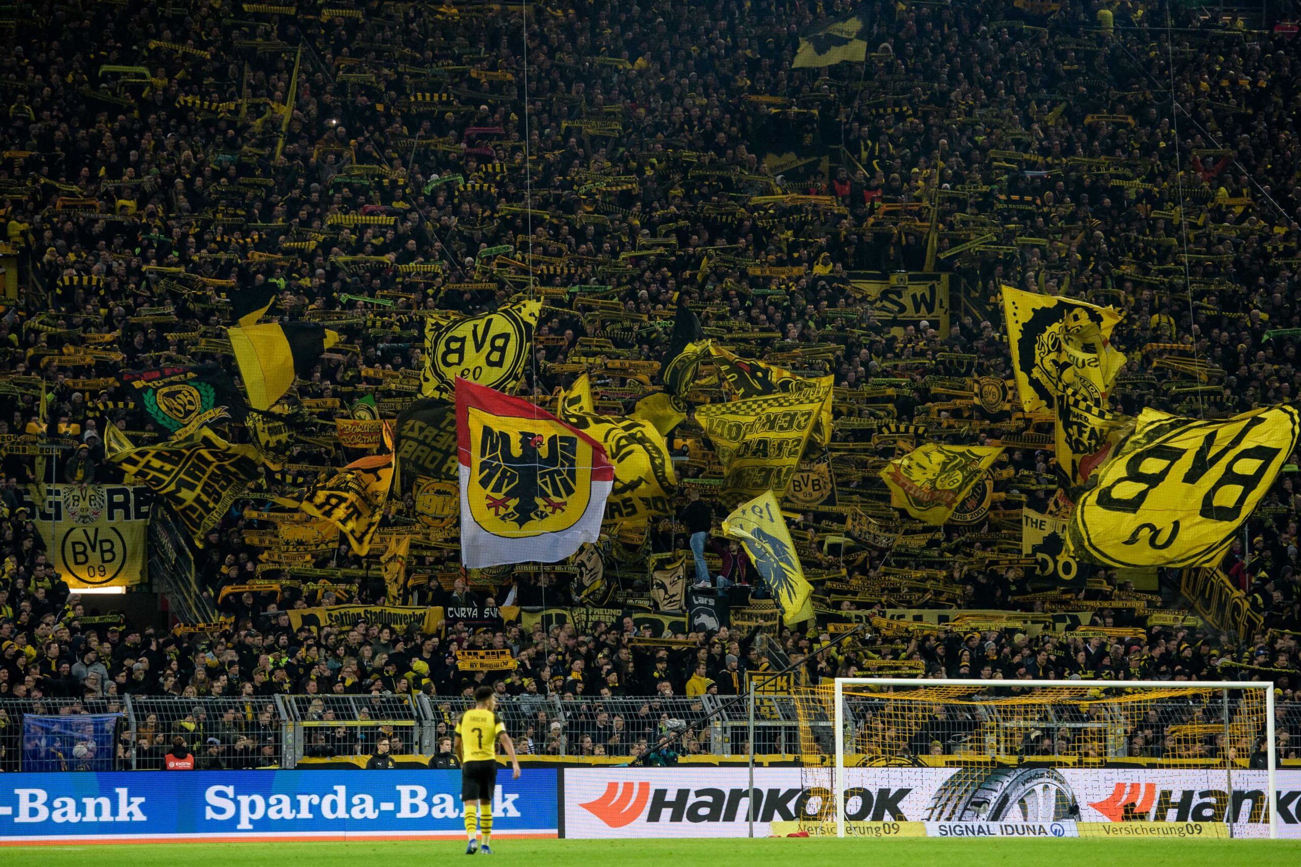 Borussia Dortmund es el club más popular de la Bundesliga, según una encuesta. Foto: Getty Images.