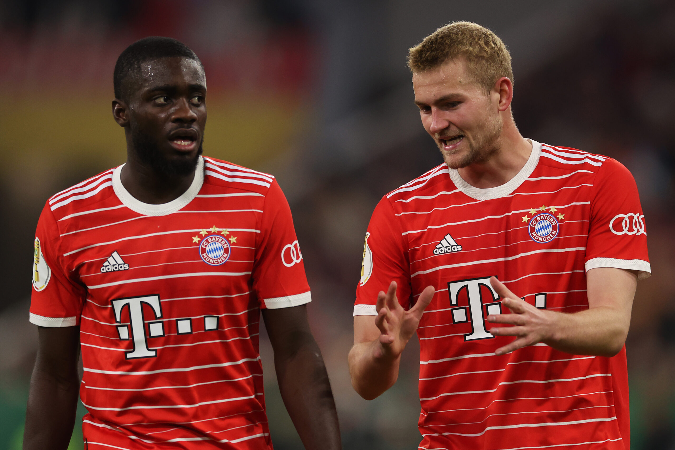 Un nuevo central llegaría a Bayern para acompañar a Upamecano y De Ligt si Pavard y Lucas se van. Foto: Getty Images