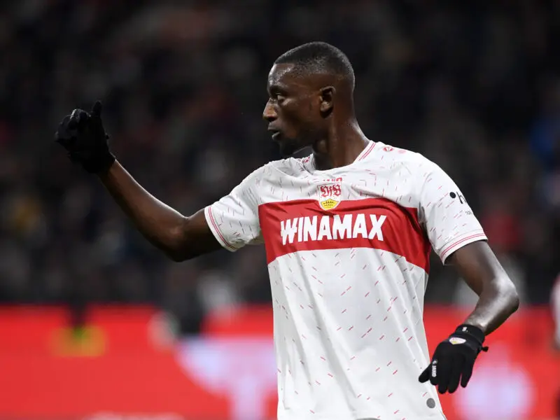 El goleador sorpresa de la Bundesliga duda con seguir en Stuttgart. Foto: Getty Images.