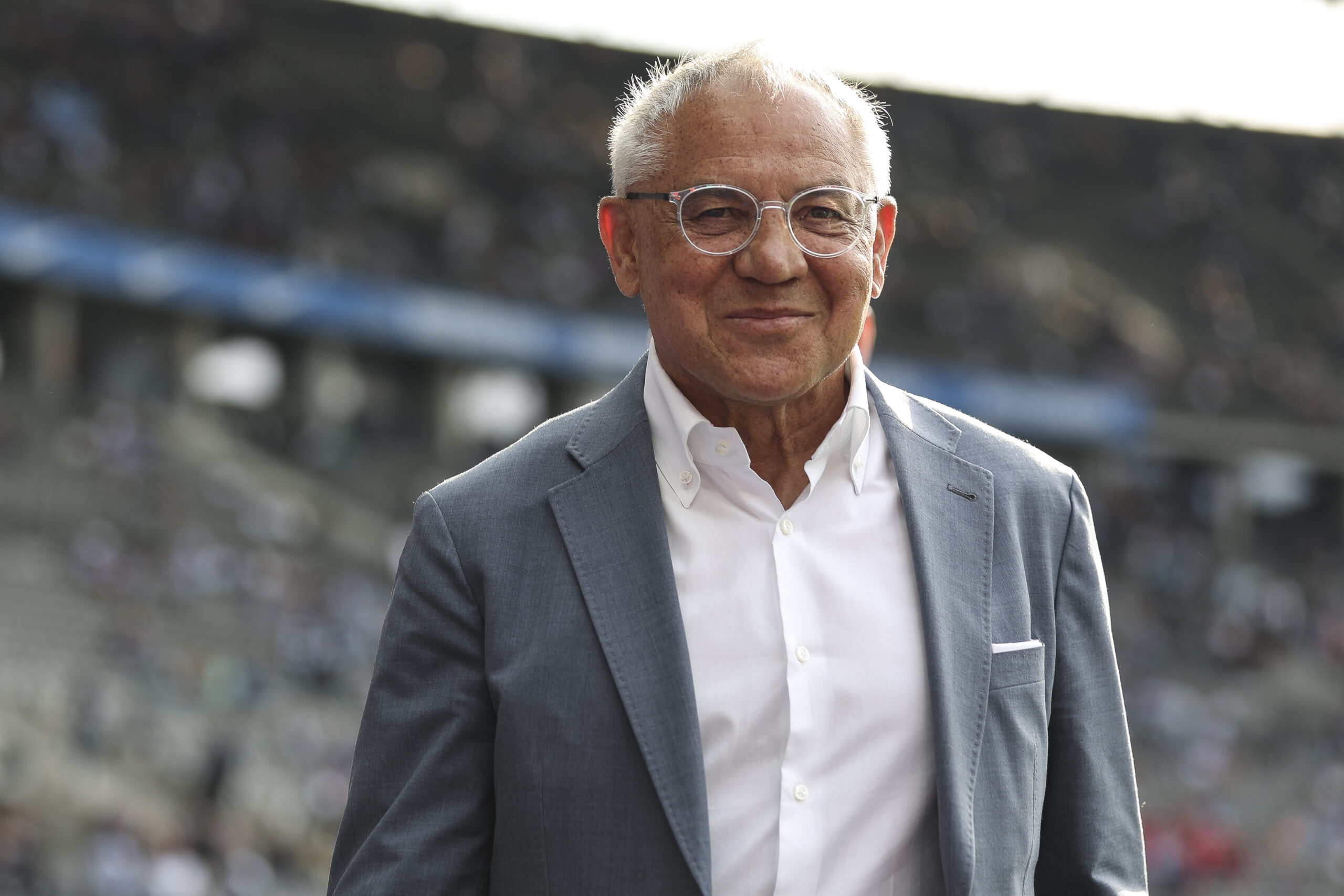 Felix Magath quiere volver a dirigir en la Bundesliga. Foto: Getty Images.