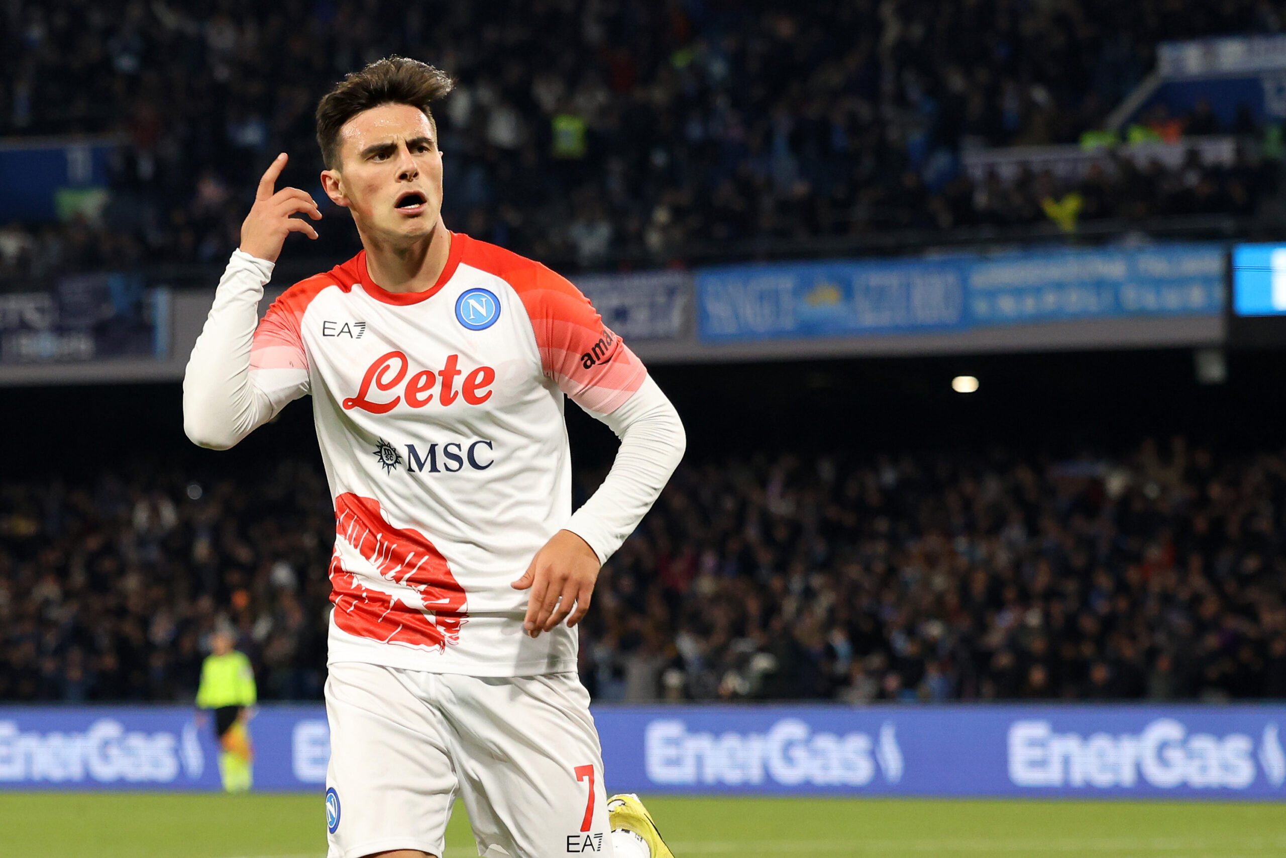 Eljif Elmas está llamado a ayudar a Leipzig a dar un nuevo gran salto. Foto: Getty Images