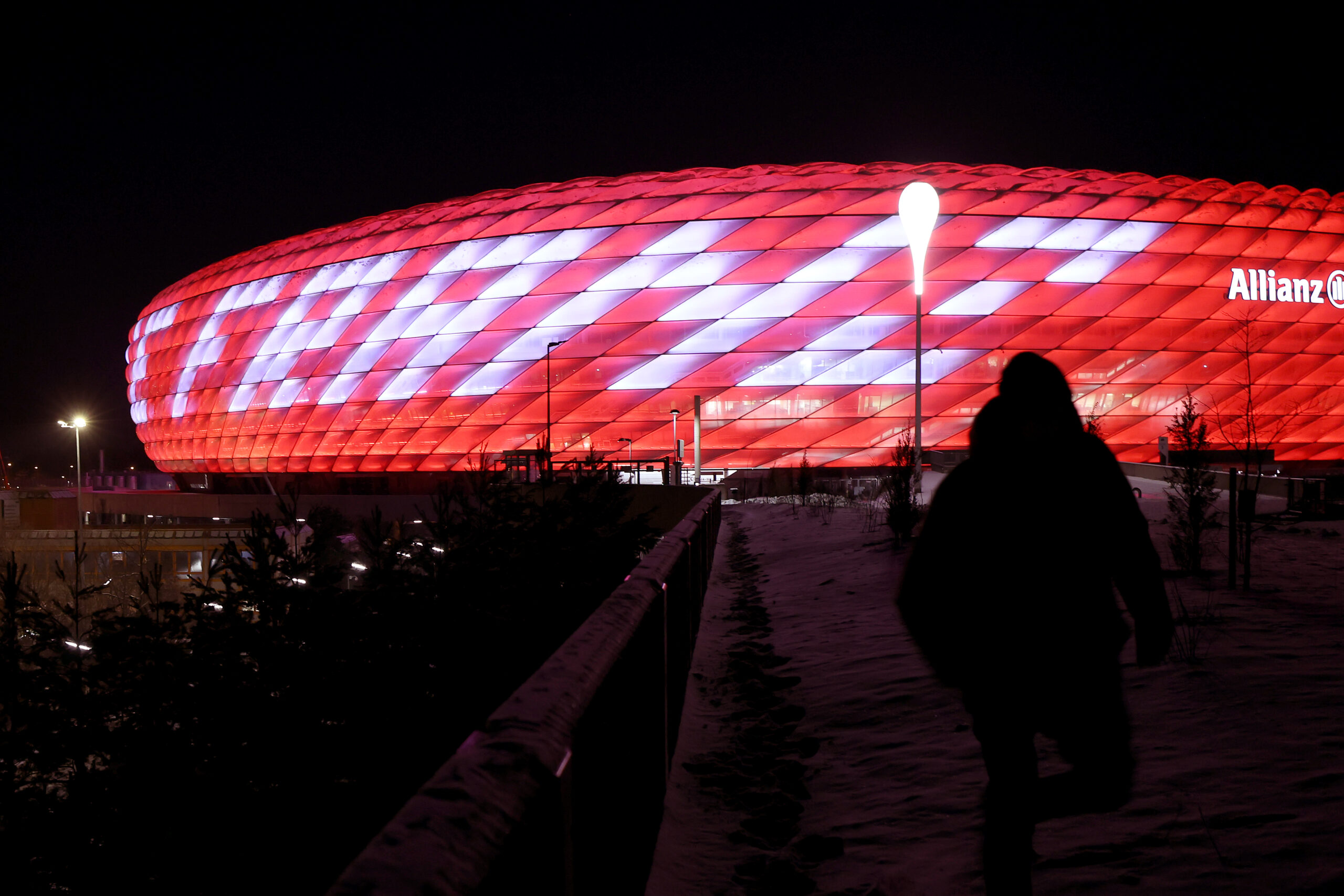Proponen cambiar el nombre del Allianz-Arena por Beckenbauer. Foto: Getty Images.