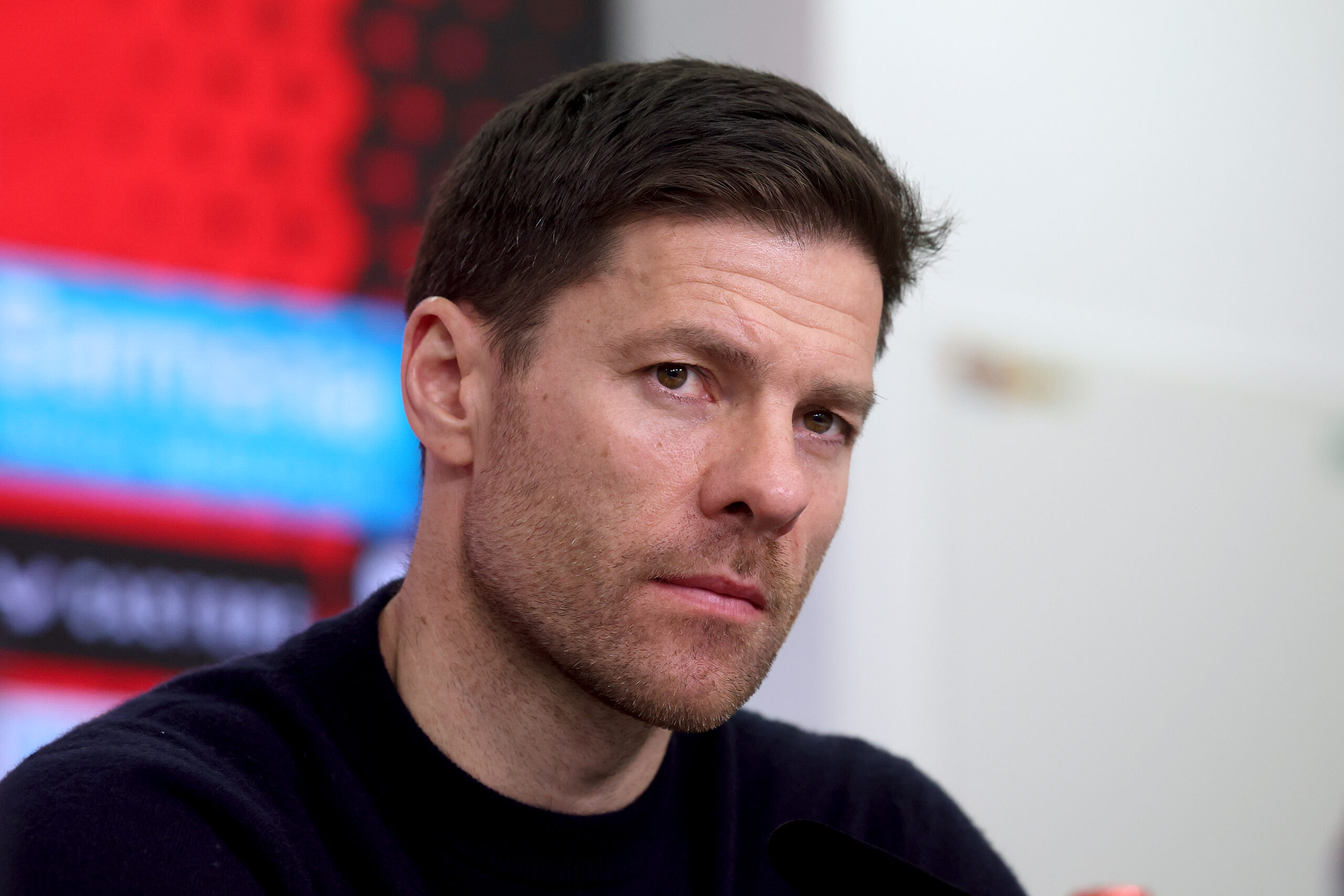 El periodista especializado en el mercado, Fabrizio Romano, ve muy complicada la continuidad de Xabi Alonso en Bayer Leverkusen. Foto: Getty Images