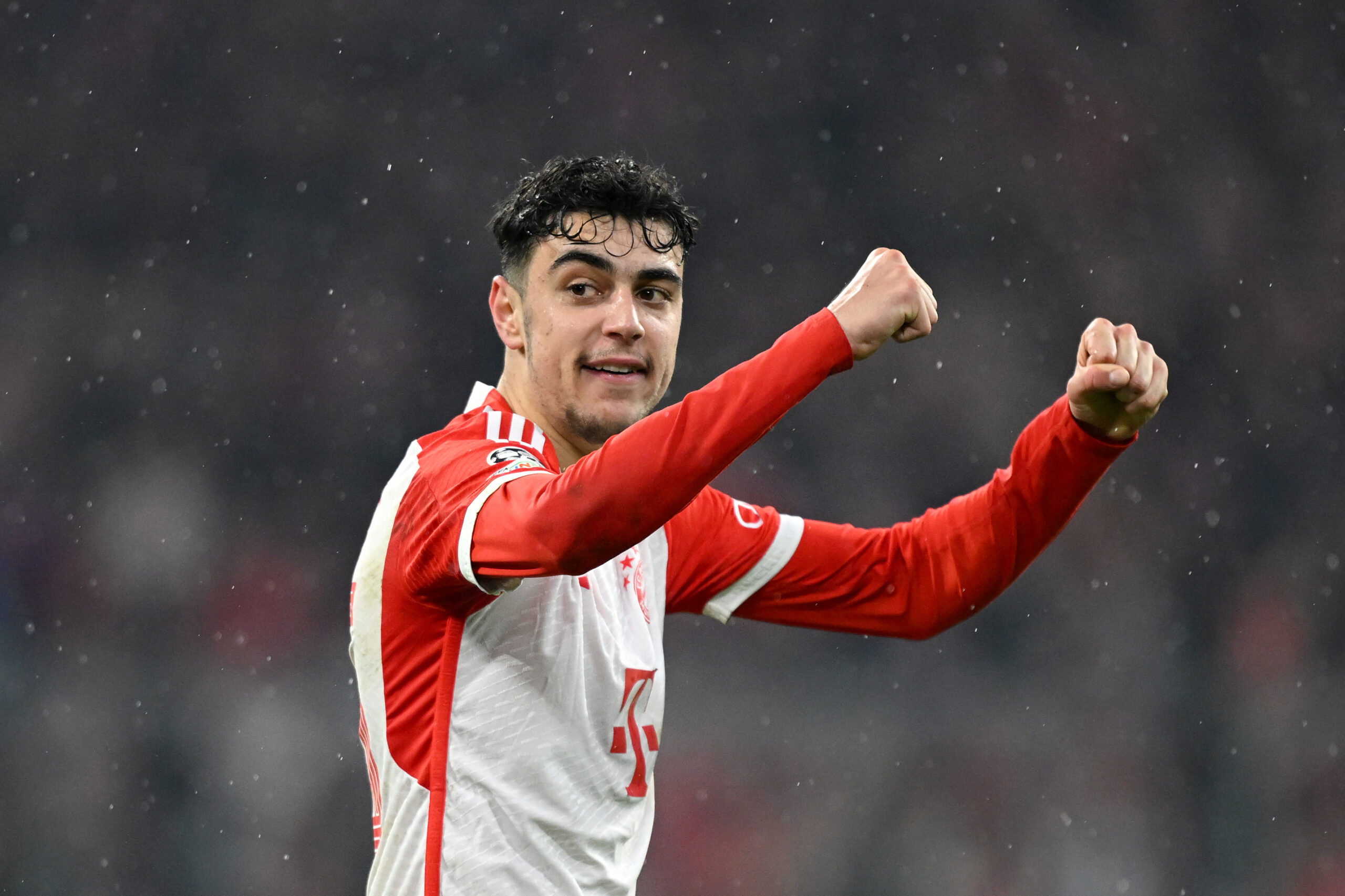 Pavlovic, la figura de Bayern que vuelve ante Dortmund. Foto: Getty Images.