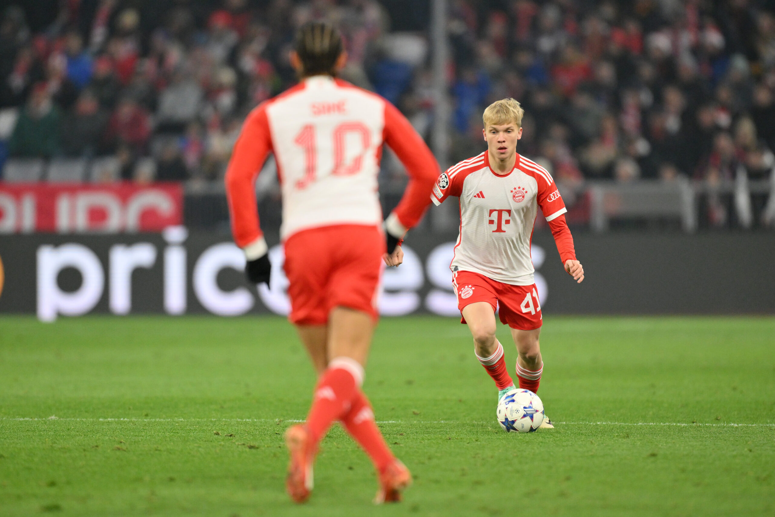 Bayern se desprendería de una de las joyas de su cantera. Foto: Getty Images.