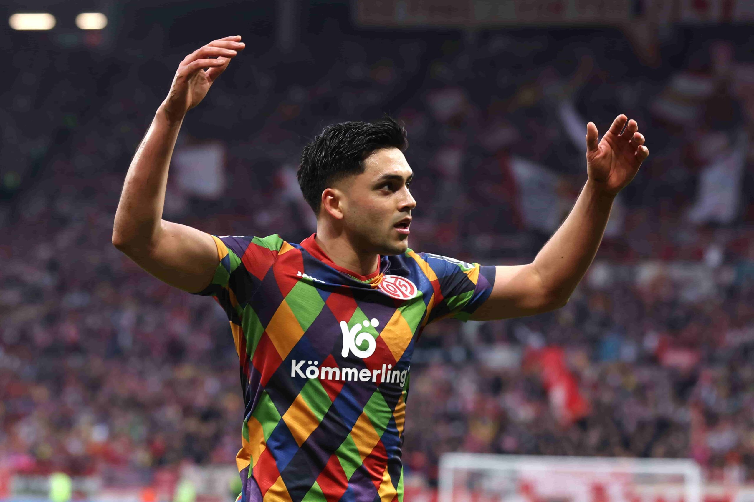 Amiri en carpeta de Leipzig. Foto: Getty Images.