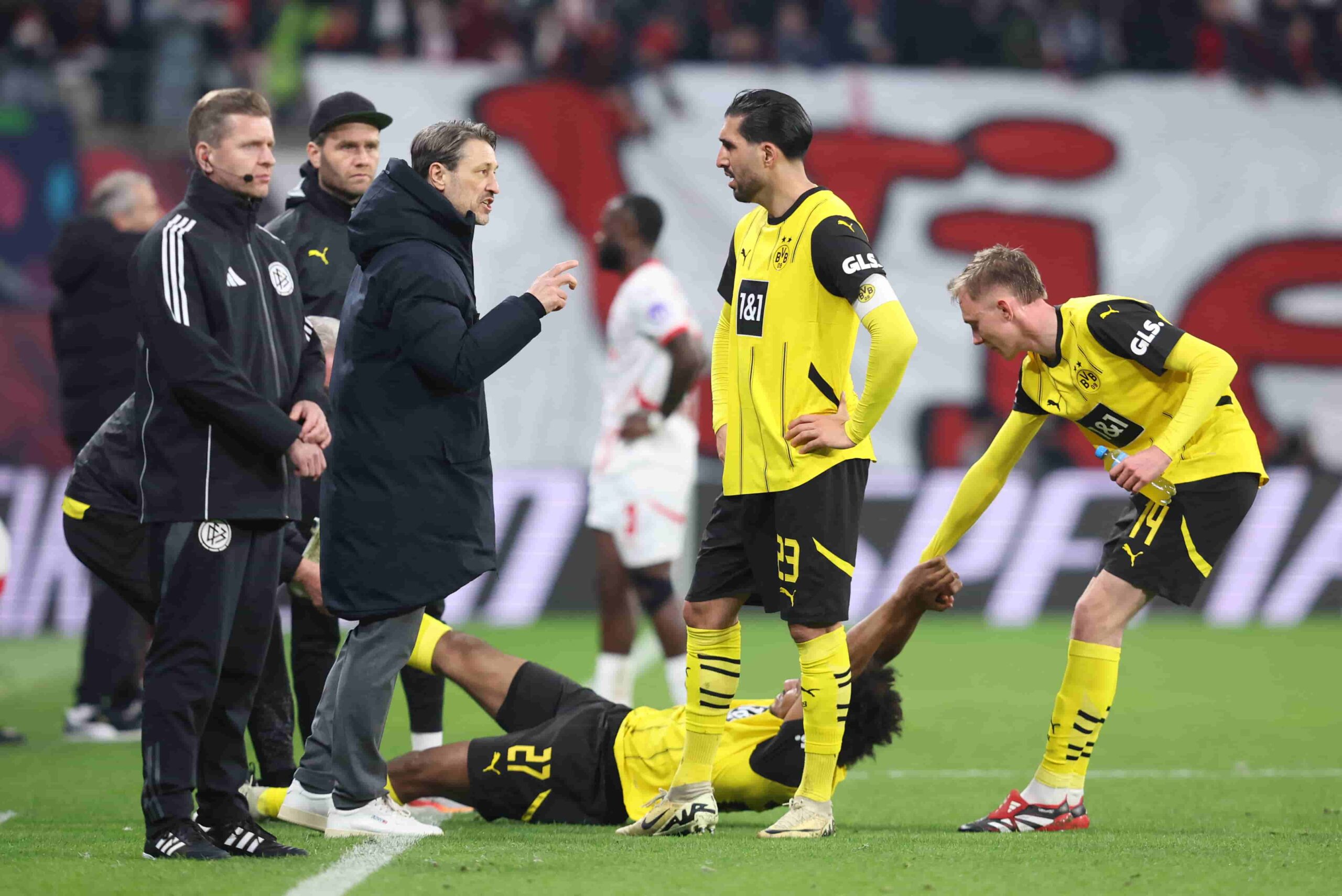 Niko Kovac y sus jugadores. Foto: Getty Images.