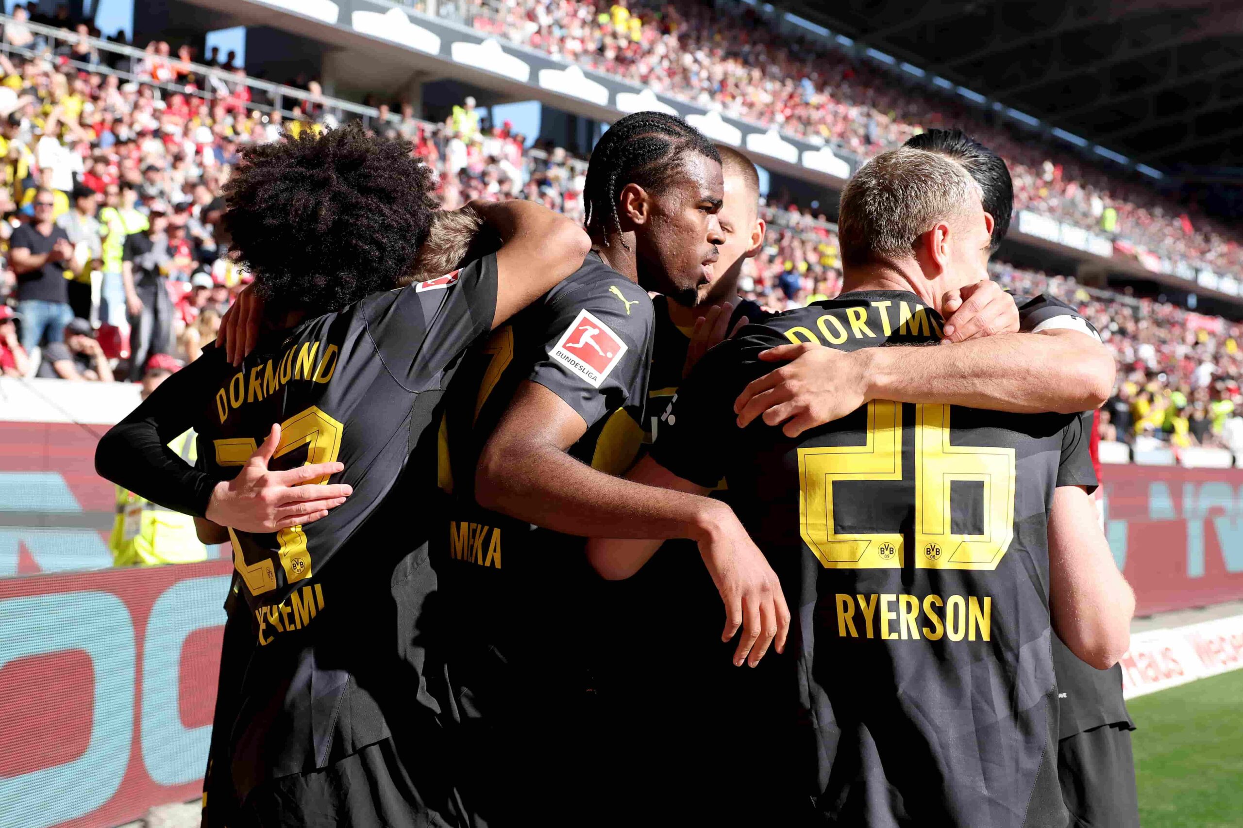 Dortmund goleó al Freiburg. Foto: Getty Images.