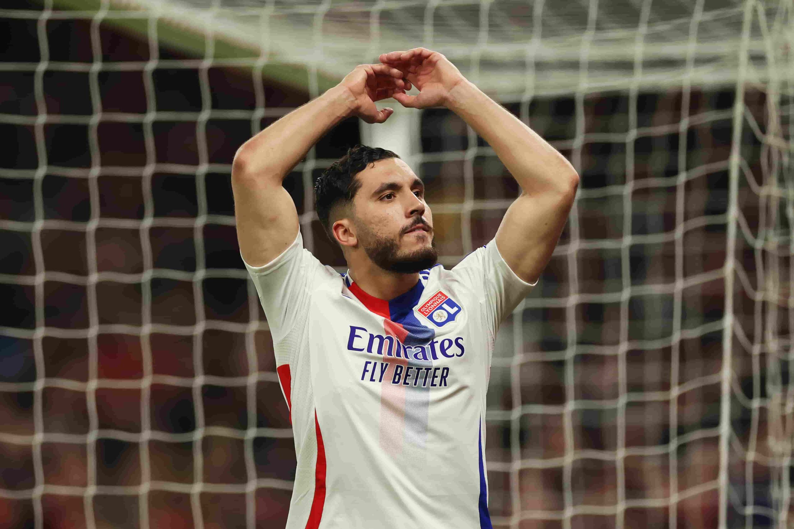 ¿Cherki se acerca a Dortmund? Foto: Getty Images.