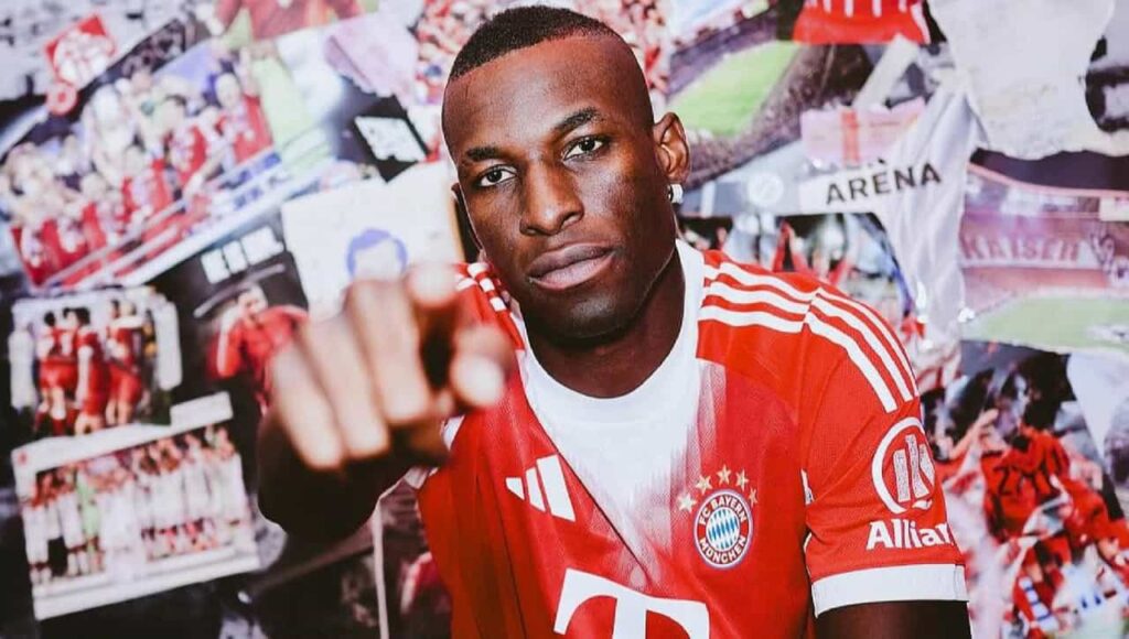 Nico Jackson, con pocas probabilidades de continuar en el FC Bayern en ...